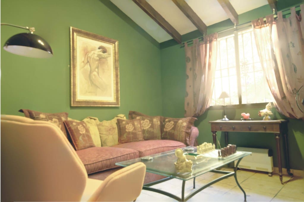 4 soveværelse Finca/Landehus til salg i Canillas de Albaida med swimmingpool - € 359.000 (Ref: 9312424)