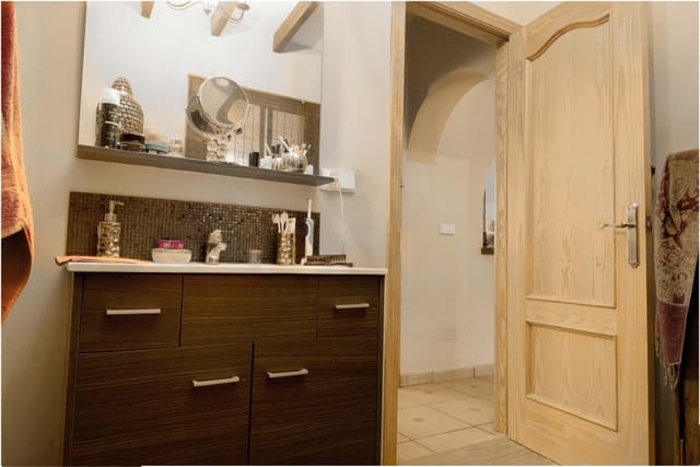 4 sovrum Finca/Hus på landet till salu i Canillas de Albaida med pool - 359 000 € (Ref: 9312424)