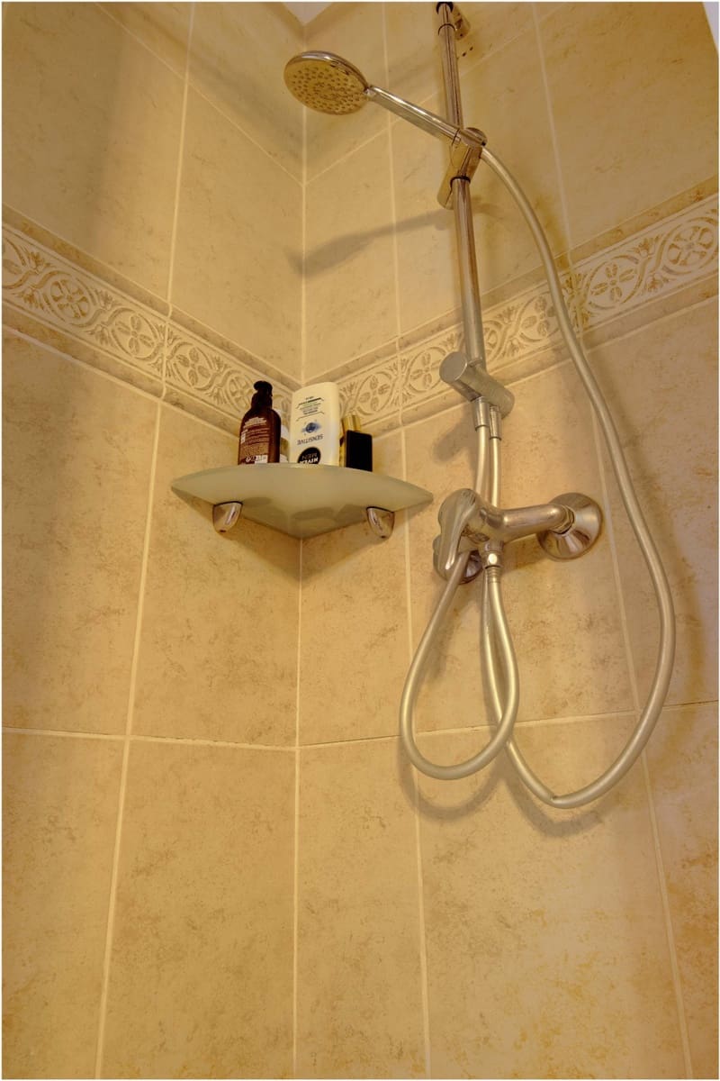 4 soveværelse Finca/Landehus til salg i Canillas de Albaida med swimmingpool - € 359.000 (Ref: 9312424)