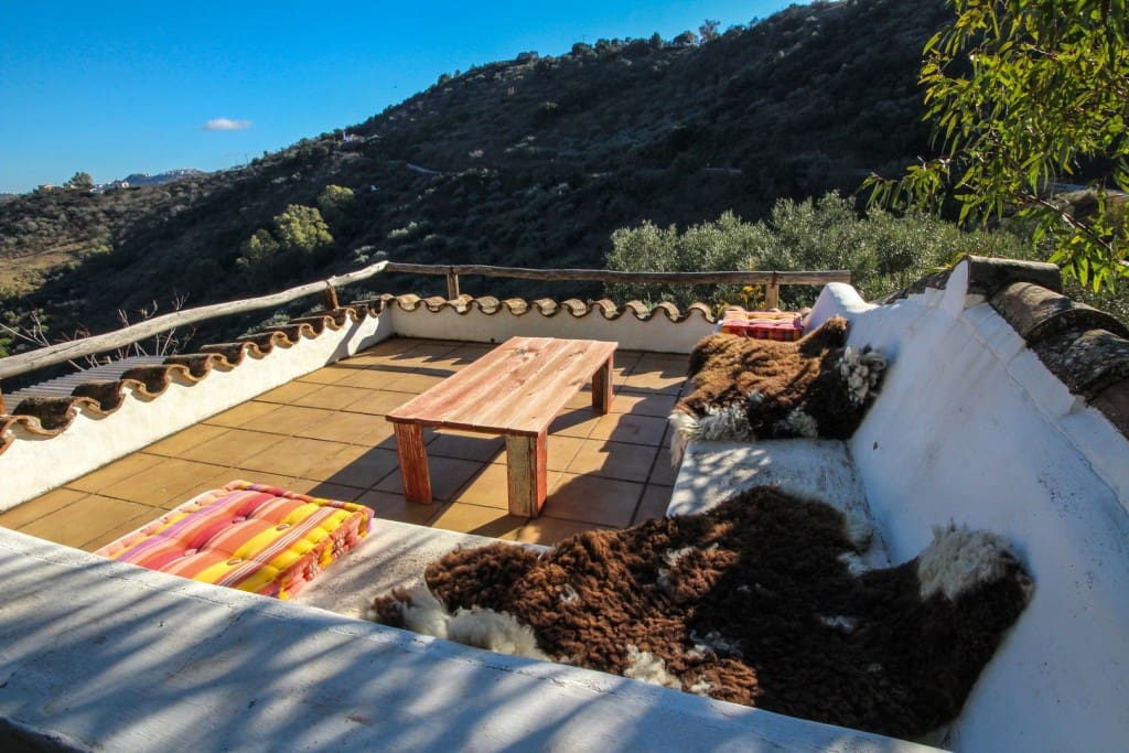 4 bedroom Finca/Country House for sale in Colmenar - € 349,000 (Ref: 9461029)