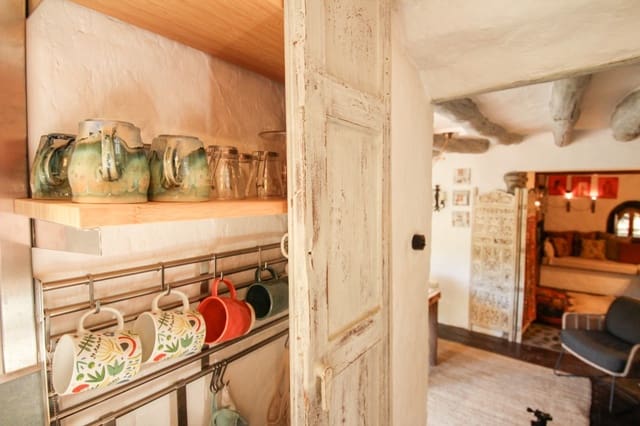 4 bedroom Finca/Country House for sale in Colmenar - € 349,000 (Ref: 9461029)