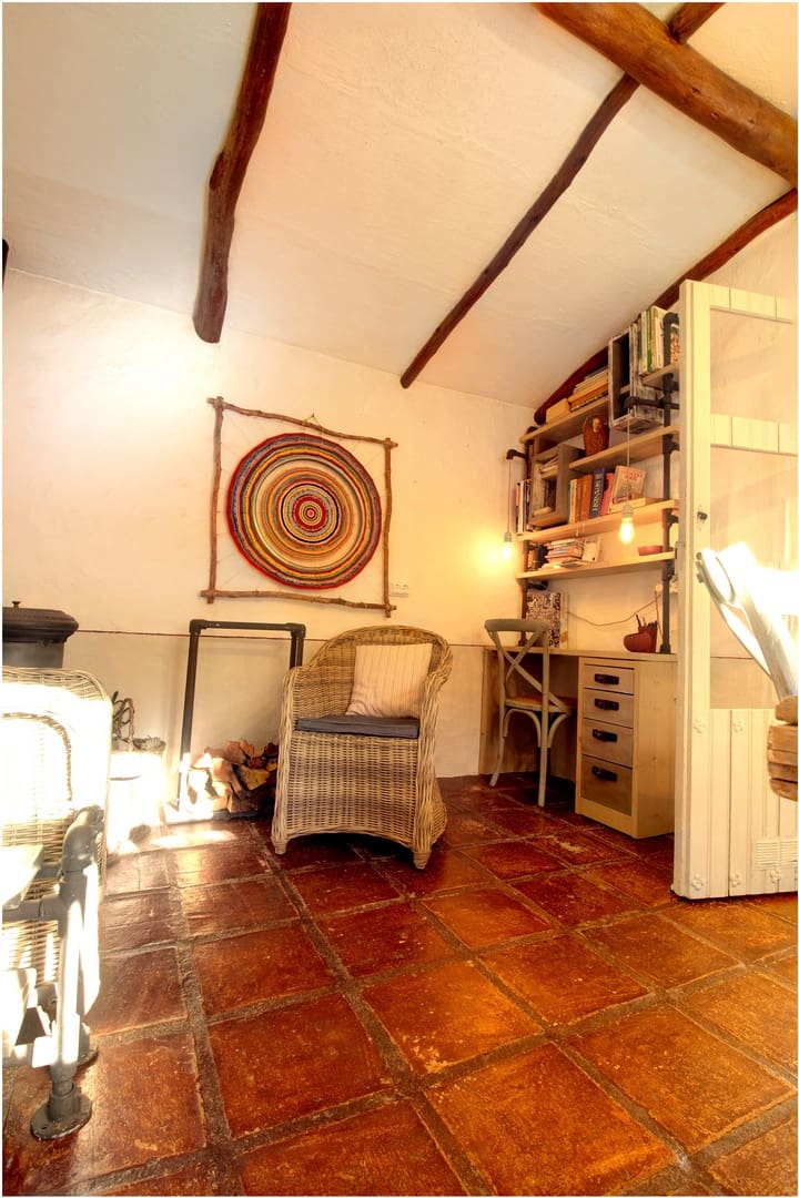 4 bedroom Finca/Country House for sale in Colmenar - € 349,000 (Ref: 9461029)