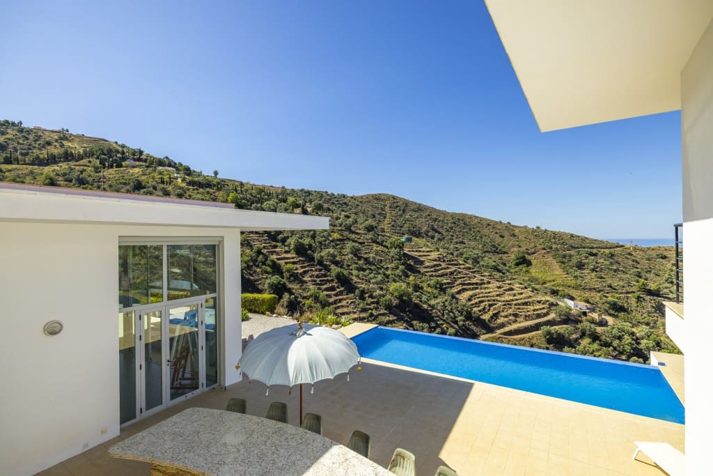 4 camera da letto Villa in vendita in Sayalonga con piscina - 1.350.000 € (Rif: 9461030)