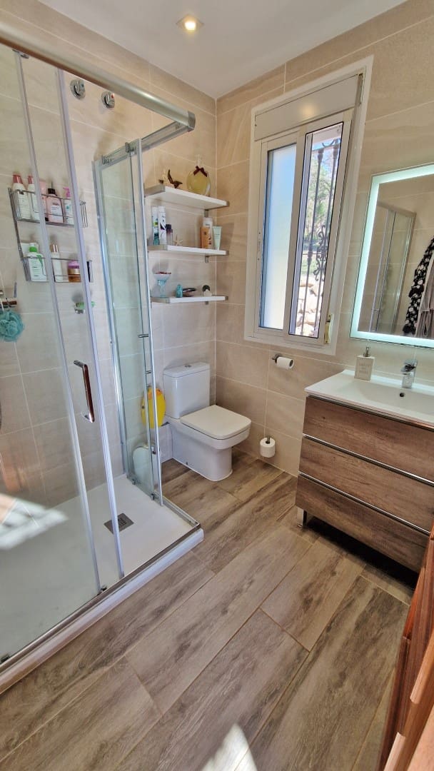 3 Zimmer Finca/Landgut zu verkaufen in Alcaucin mit Pool - 374.950 € (Ref: 9540712)