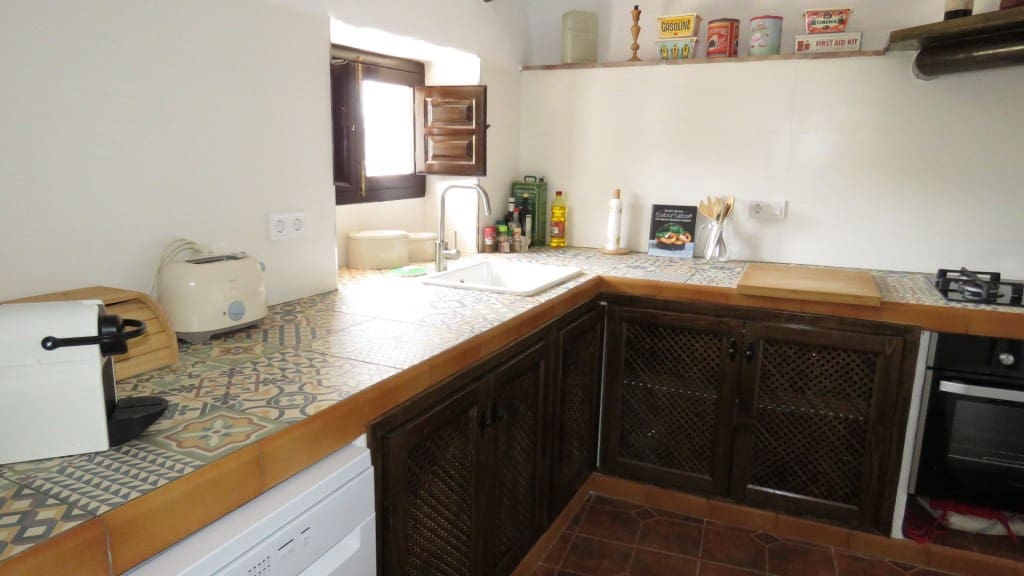 5 soverom Villa til salgs i Competa med svømmebasseng - € 399 950 (Ref: 9547495)