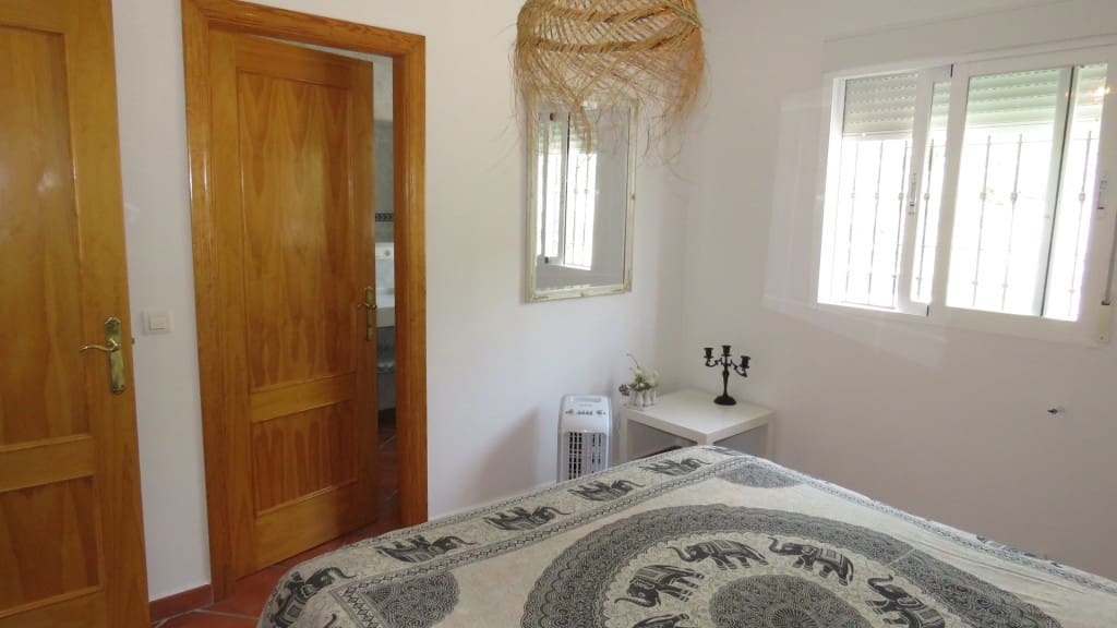 5 soverom Villa til salgs i Competa med svømmebasseng - € 399 950 (Ref: 9547495)