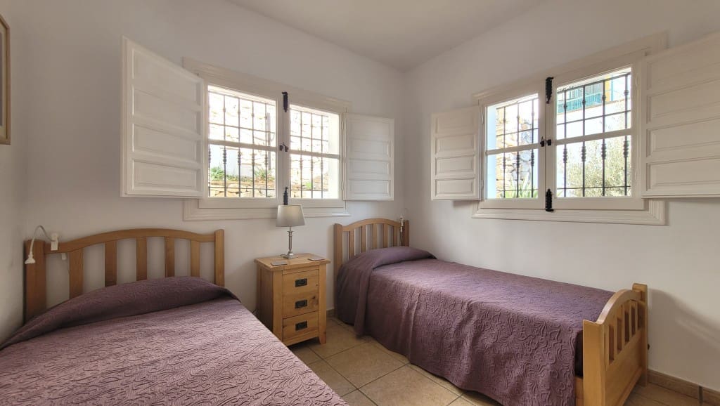 5 Zimmer Villa zu verkaufen in Competa mit Pool - 575.000 € (Ref: 9550558)