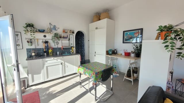 5 Zimmer Villa zu verkaufen in Cómpeta mit Pool - 575.000 € (Ref: 9550558)