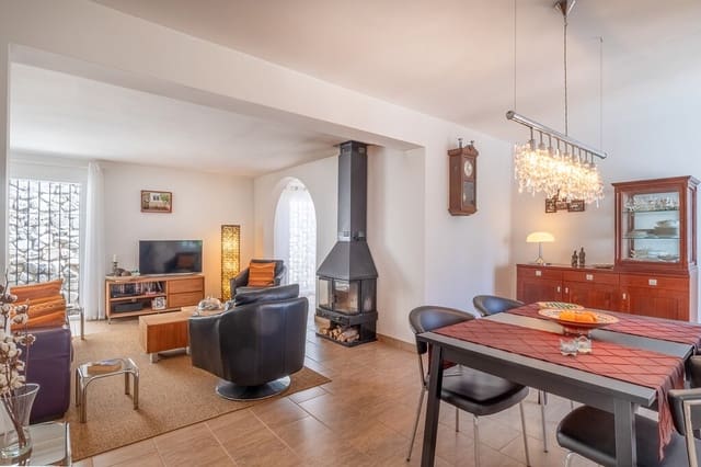 4 soveværelse Finca/Landehus til salg i Cómpeta med swimmingpool garage - € 645.000 (Ref: 9655604)