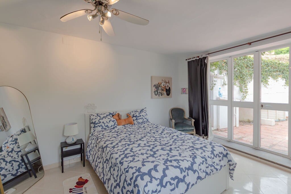 3 bedroom Finca/Country House for sale in Torrox with pool - € 475,000 (Ref: 9835974)