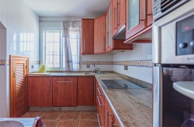 3 soveværelse Byhus til salg i Riogordo - € 265.000 (Ref: 9849124)