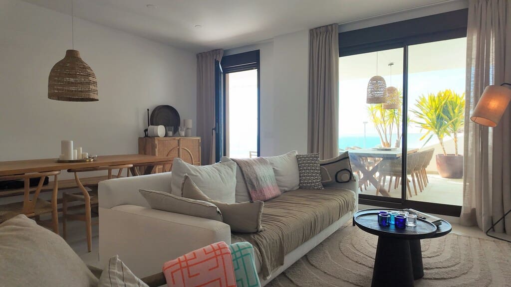 3 Zimmer Apartment zu verkaufen in Rincon de la Victoria mit Pool - 649.000 € (Ref: 9855062)