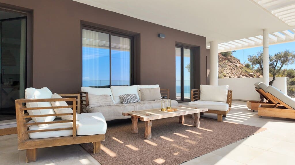 3 Zimmer Apartment zu verkaufen in Rincon de la Victoria mit Pool - 649.000 € (Ref: 9855062)
