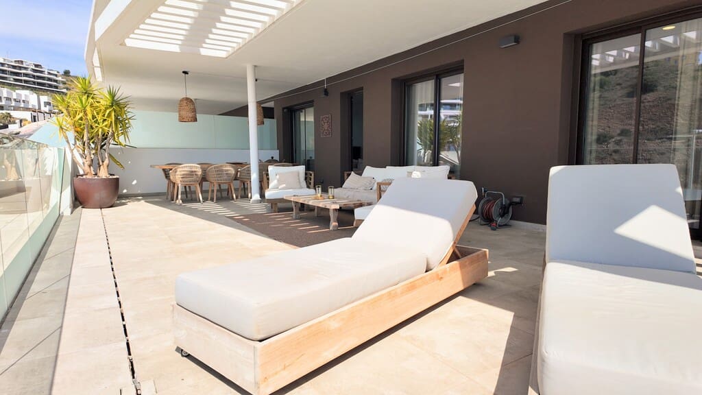 3 Zimmer Apartment zu verkaufen in Rincon de la Victoria mit Pool - 649.000 € (Ref: 9855062)