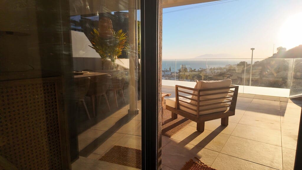 3 Zimmer Apartment zu verkaufen in Rincon de la Victoria mit Pool - 649.000 € (Ref: 9855062)
