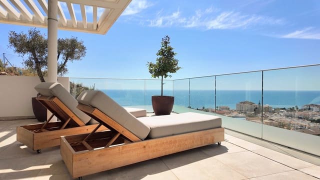 3 sovrum Lägenhet till salu i Rincón de la Victoria med pool - 649 000 € (Ref: 9855062)