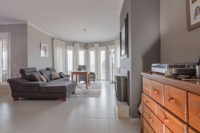 5 quarto Moradia para venda em Arenas - 775 000 € (Ref: 9861614)