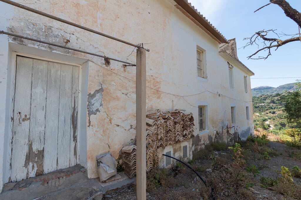 3 soveværelse Finca/Landehus til salg i Comares - € 110.000 (Ref: 9873048)