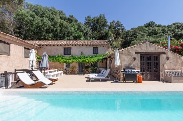 8 soverom Finca/Herregård til salgs i Montefrío med svømmebasseng - € 760 000 (Ref: 9947350)