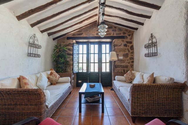 8 soverom Finca/Herregård til salgs i Montefrío med svømmebasseng - € 760 000 (Ref: 9947350)