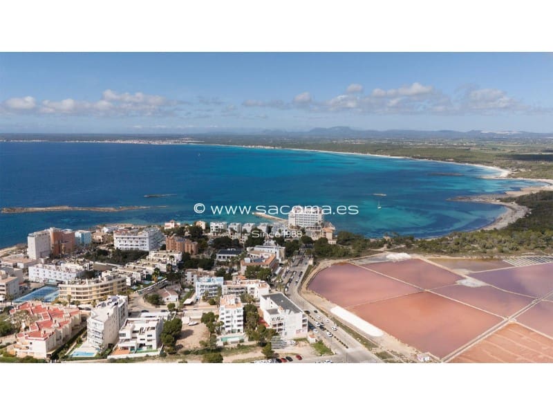 3 bedroom Apartment for sale in Colonia de Sant Jordi with pool garage - € 995,000 (Ref: 10166604)