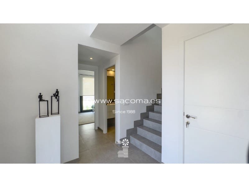 3 slaapkamer Villa te koop in Cala Ratjada met zwembad - € 875.000 (Ref: 7414222)