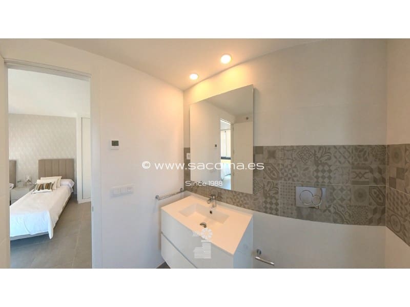 3 slaapkamer Villa te koop in Cala Ratjada met zwembad - € 877.000 (Ref: 7414225)