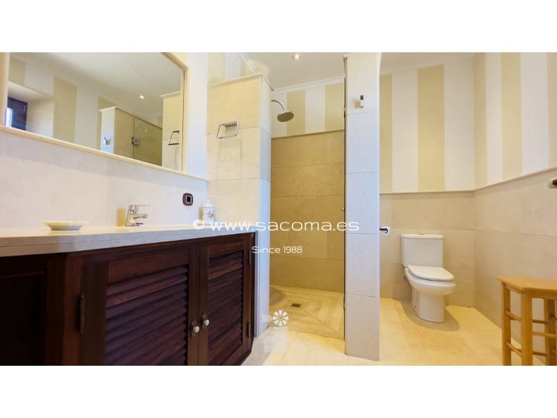 4 soveværelse Finca/Landehus til salg i Portocristo / Port de Manacor med swimmingpool - € 2.975.000 (Ref: 7670436)