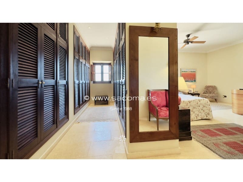 4 soveværelse Finca/Landehus til salg i Portocristo / Port de Manacor med swimmingpool - € 2.975.000 (Ref: 7670436)