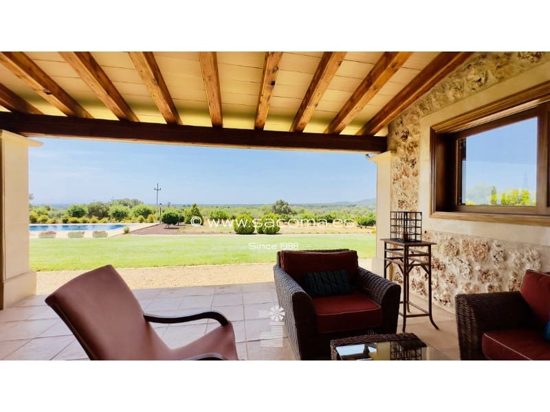 4 soveværelse Finca/Landehus til salg i Portocristo / Port de Manacor med swimmingpool - € 2.975.000 (Ref: 7670436)