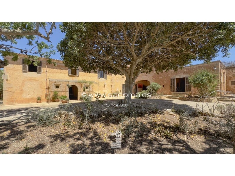 7 soveværelse Finca/Landehus til salg i Santanyi med swimmingpool garage - € 3.500.000 (Ref: 8464119)