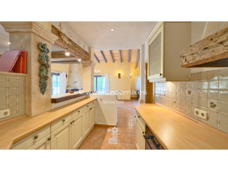 4 soverom Villa til salgs i Andratx med svømmebasseng - € 1 650 000 (Ref: 8789446)