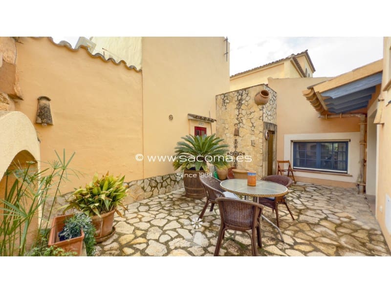 4 soverom Villa til salgs i Andratx med svømmebasseng - € 1 650 000 (Ref: 8789446)