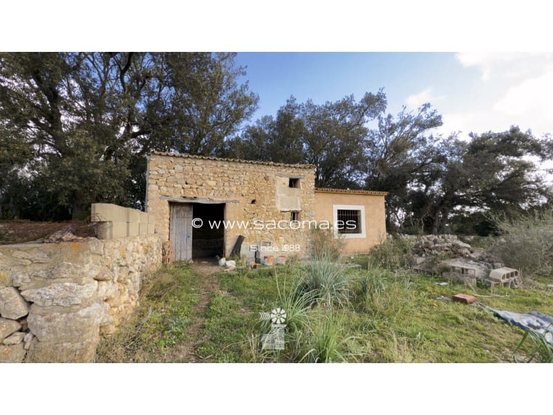 Grunde uden byggetilladelser til salg i Arta - € 380.000 (Ref: 8839324)