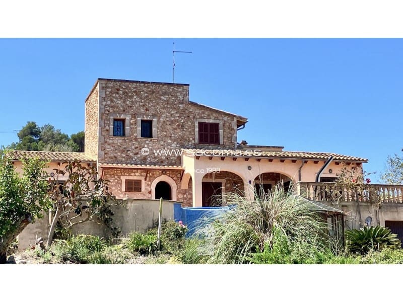 5 soveværelse Finca/Landehus til salg i Santanyi med swimmingpool garage - € 1.500.000 (Ref: 9073587)