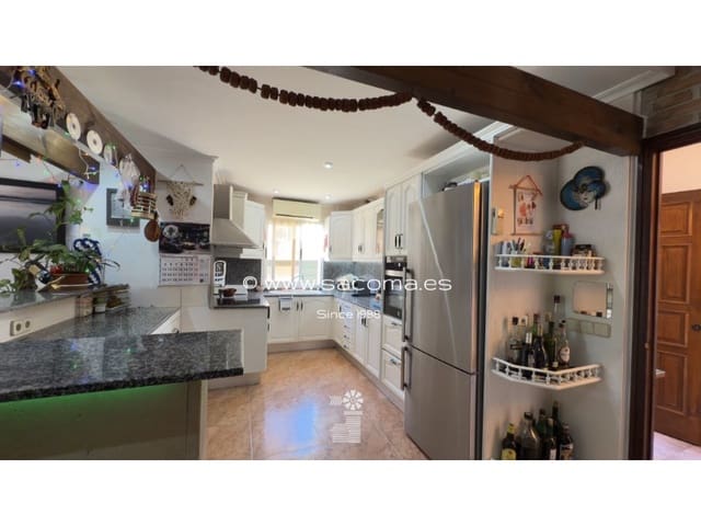 4 soverom Villa til salgs i Sa Coma, Sant Llorenç des Cardassar med garasje - € 670 000 (Ref: 9174918)