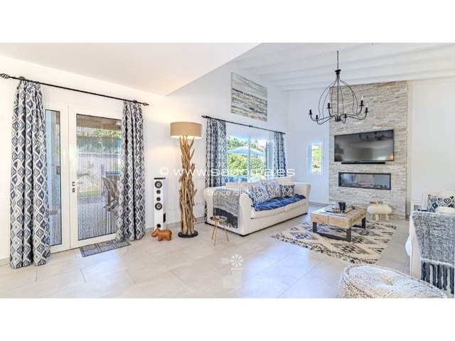 4 soverom Villa til salgs i Sa Coma, Sant Llorenç des Cardassar med svømmebasseng - € 1 150 000 (Ref: 9269641)