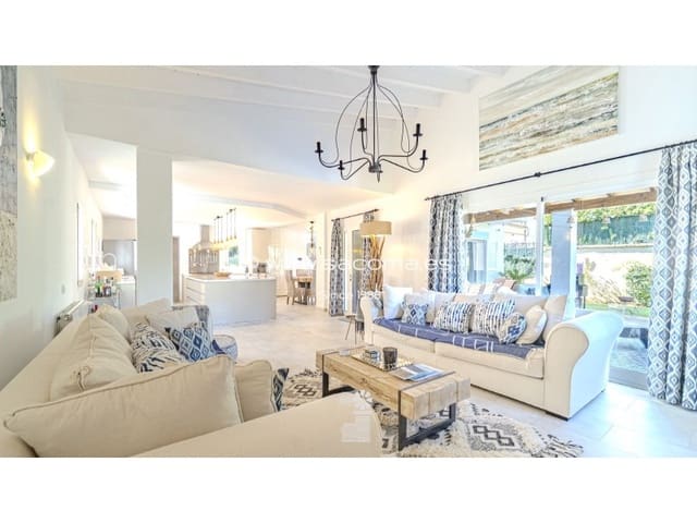 4 soverom Villa til salgs i Sa Coma, Sant Llorenç des Cardassar med svømmebasseng - € 1 150 000 (Ref: 9269641)