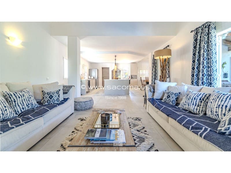 4 soveværelse Villa til salg i Sa Coma med swimmingpool - € 1.150.000 (Ref: 9269641)