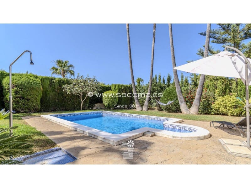 4 bedroom Villa for sale in Sa Coma with pool - € 1,150,000 (Ref: 9269641)