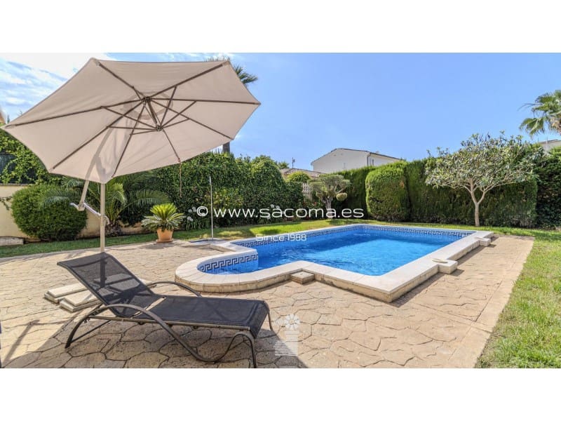 4 bedroom Villa for sale in Sa Coma with pool - € 1,150,000 (Ref: 9269641)