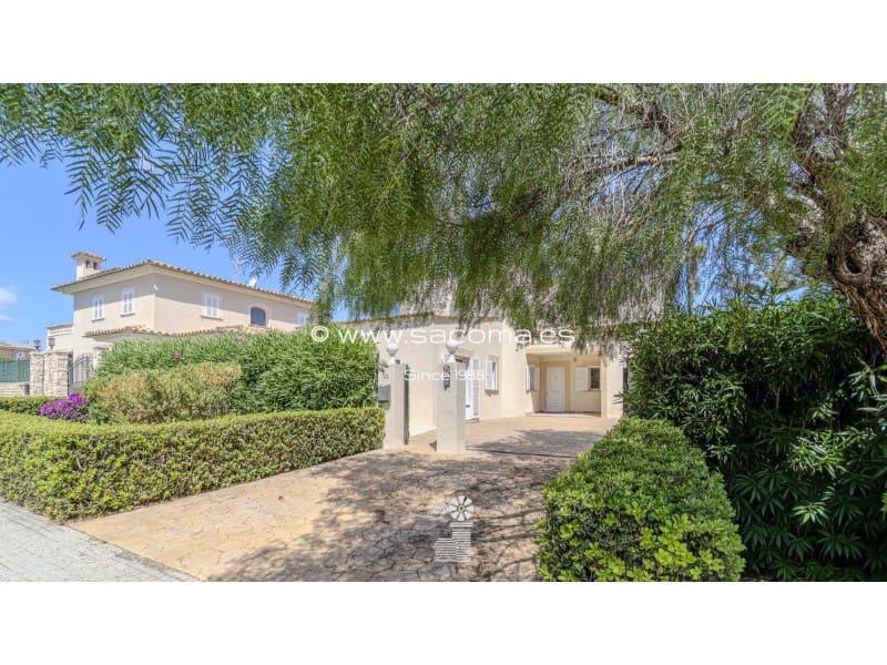 4 bedroom Villa for sale in Sa Coma with pool - € 1,150,000 (Ref: 9269641)