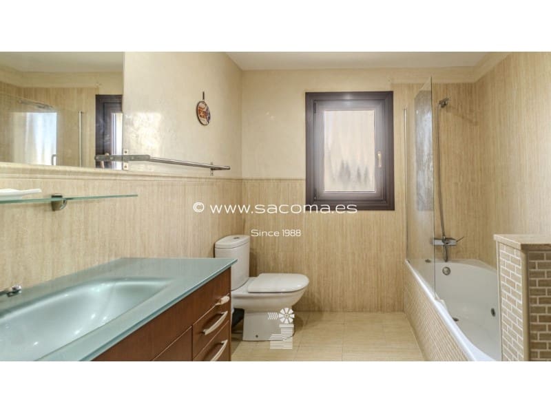 2 soveværelse Lejlighed til salg i Sa Coma med swimmingpool garage - € 400.000 (Ref: 9303402)