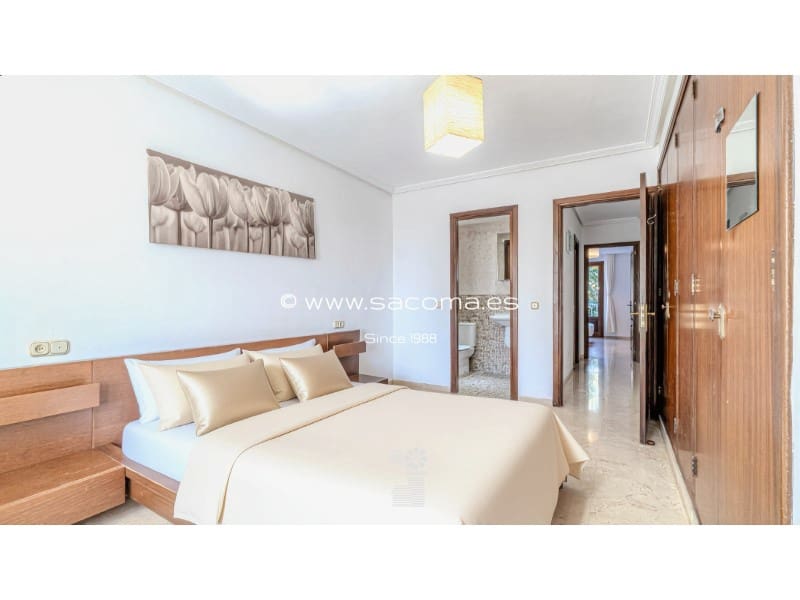 Apartamento de 2 habitaciones en Sa Coma en venta con piscina garaje - 395.000 € (Ref: 9303402)