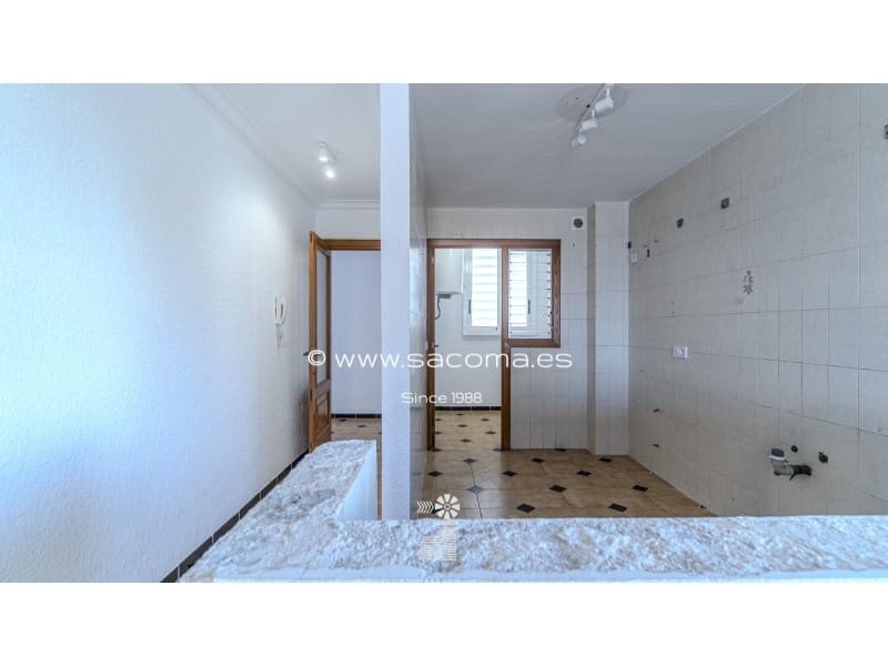 2 bedroom Apartment for sale in Cala Bona - € 295,000 (Ref: 9551296)