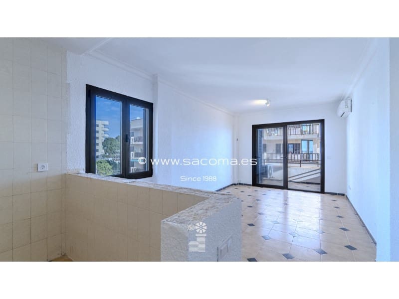 2 bedroom Apartment for sale in Cala Bona - € 295,000 (Ref: 9551296)