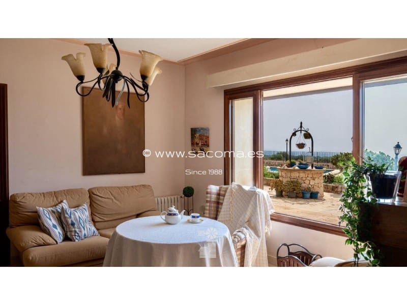 4 sovrum Finca/Hus på landet till salu i Calas de Mallorca med pool garage - 1 950 000 € (Ref: 9555640)