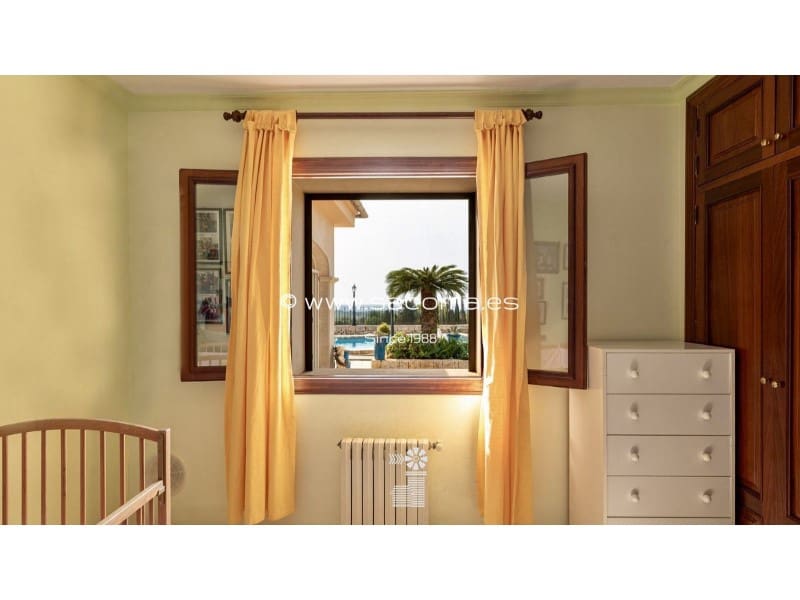 4 sovrum Finca/Hus på landet till salu i Calas de Mallorca med pool garage - 1 950 000 € (Ref: 9555640)