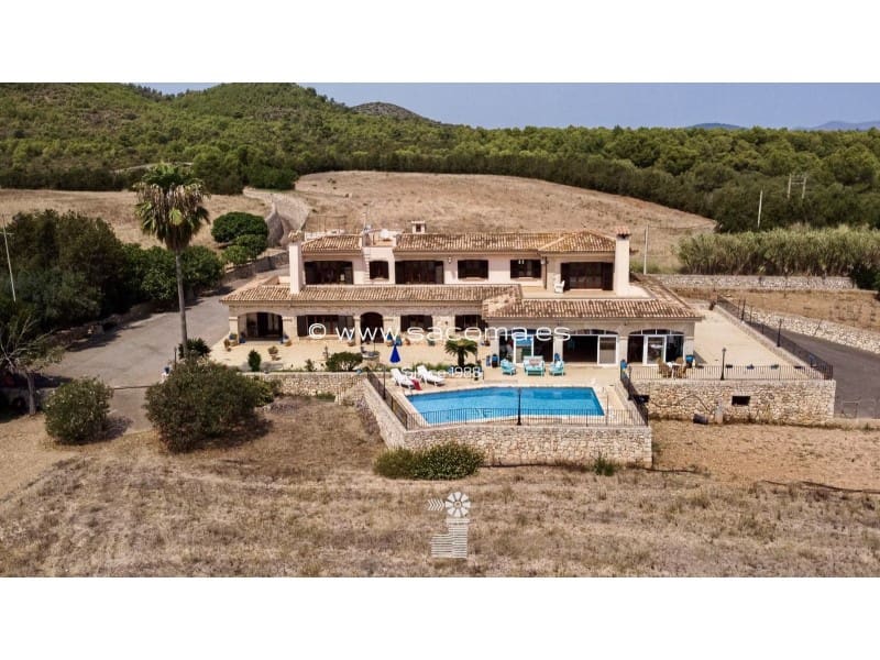 4 sovrum Finca/Hus på landet till salu i Calas de Mallorca med pool garage - 1 950 000 € (Ref: 9555640)