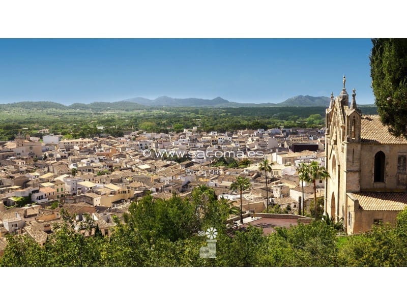 3 makuuhuone Omakotitalo myytävänä paikassa Arta mukana uima-altaan 
autotalli - 888 000 € (Ref: 9625473)